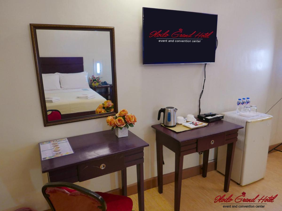 Iloilo Grand Hotel Екстериор снимка